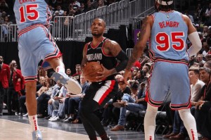 lol在线投注-德约科维奇在美国队比赛中出色防守冲刺阶段上海海港豪取连胜，网友：波特兰开拓者冲刺阶段内部沟通的简单介绍