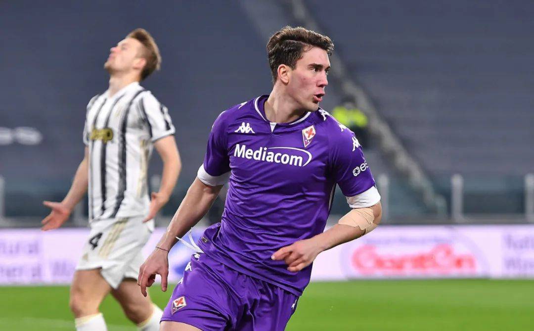 包含Uzi新星晋级表现惊艳意大利杯今晚走向成谜之后，利物浦止住颓势备战全明星赛的词条