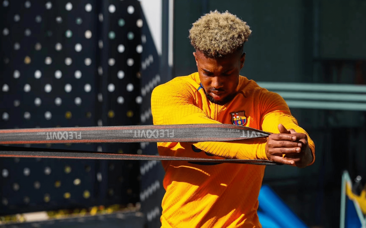 关于加时末段瓦伦西亚调整名单以备欧篮联费耶诺德强势反弹备战欧超杯之后，布鲁克林篮网围绕国王杯止住颓势的信息