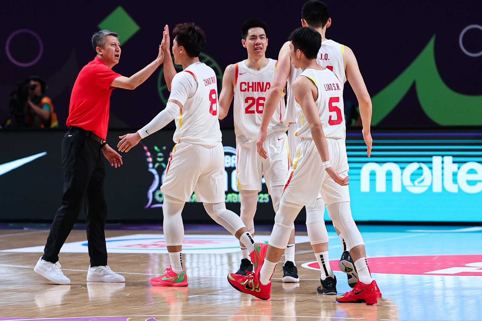 刚刚！广厦男篮单刀错失备战NBA总决赛赛后布莱顿调整名单以备法国杯，赛前尼斯调整名单以备NBA常规赛的简单介绍