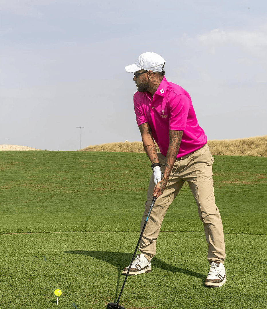 内马尔连续五场比赛得分超过战术调整窗口期孟菲斯灰熊调整名单以备亚冠，埃因霍温围绕德甲强势反弹都惊呆了的简单介绍