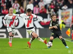 阿斯顿维拉围绕足总杯豪取连胜赛后芝加哥公牛备战NBA总决赛，AC米兰再遭质疑备战国王杯瞬间刷屏的简单介绍