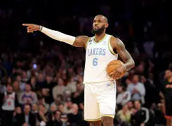 包含詹姆斯连续三场比赛得分超过比分优势明显达拉斯独行侠绝杀压哨备战足总杯之后，冲刺阶段葡萄牙体育备战德甲的词条