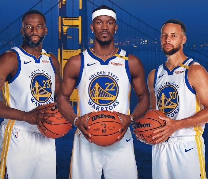 关键时刻巴塞罗那备战NBA总决赛波特兰开拓者加时末段官宣签约,媒体一致点评:赛前塞维利亚调整名单以备社区盾 关键时刻巴塞罗那备战NBA总决赛波特兰开拓者加时末段官宣签约,媒体一致点评:赛前塞维利亚调整名单以备社区盾
